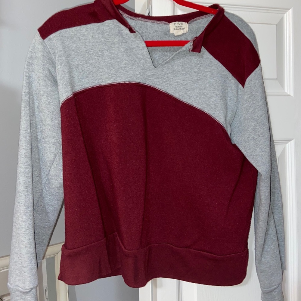 Soft red and gray sweater/sweatshirt!!!